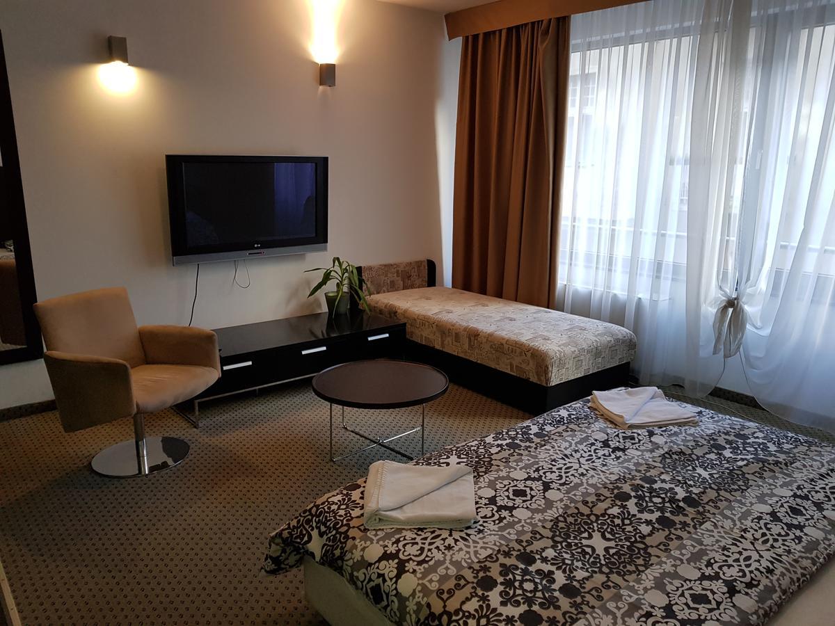Imperial Suites Boedapest Buitenkant foto